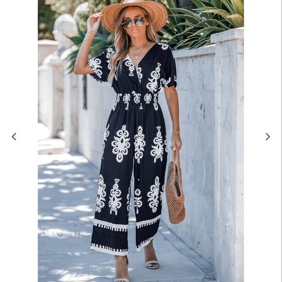 New Cupshe Smocked Wide Leg Navy & White Print Jumpsuit Suit Medium - Picture 2 of 6